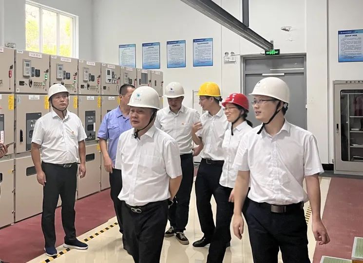 1665645406770175.jpg 1665645406770175.jpg